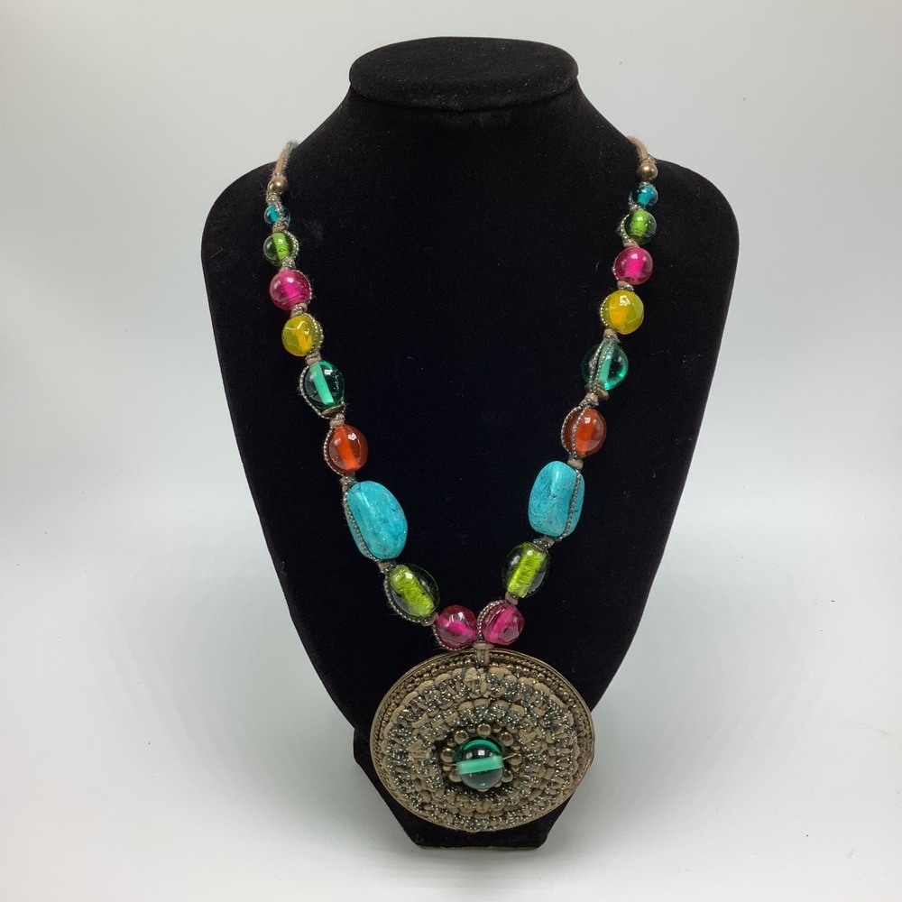 Multi Color Beaded Stone Necklace w/‎ Large Round Pendant Adjustable